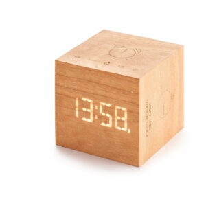 Budík z čerešňového dreva Gingko Cube Plus