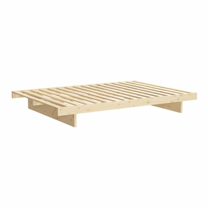 Dvojlôžková posteľ z borovicového dreva Karup Design Kanso