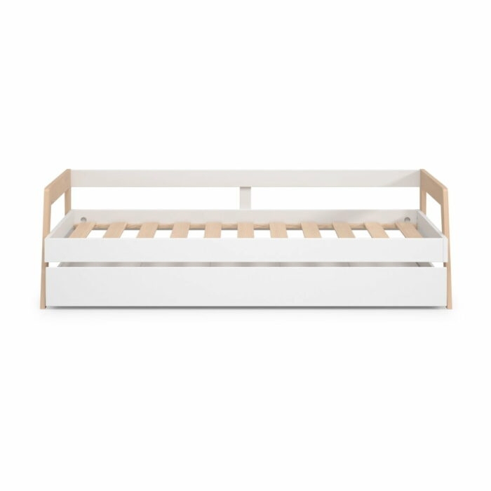 Biela/prírodná detská posteľ z borovicového dreva s výsuvným lôžkom a úložným priestorom 90x200 cm Carrie - Marckeric