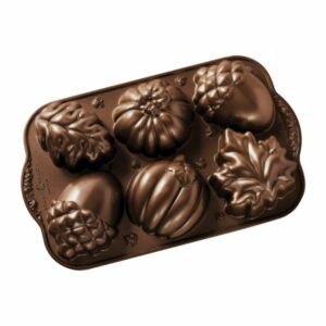 Forma na 6 minibáboviek Nordic Ware Autumn Sweets